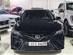 تۆیۆتا کامری